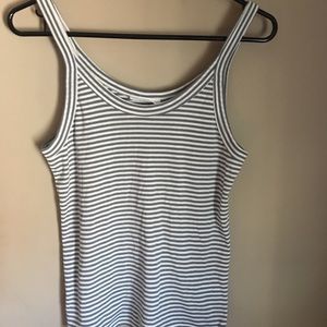 Woman’s small tank top